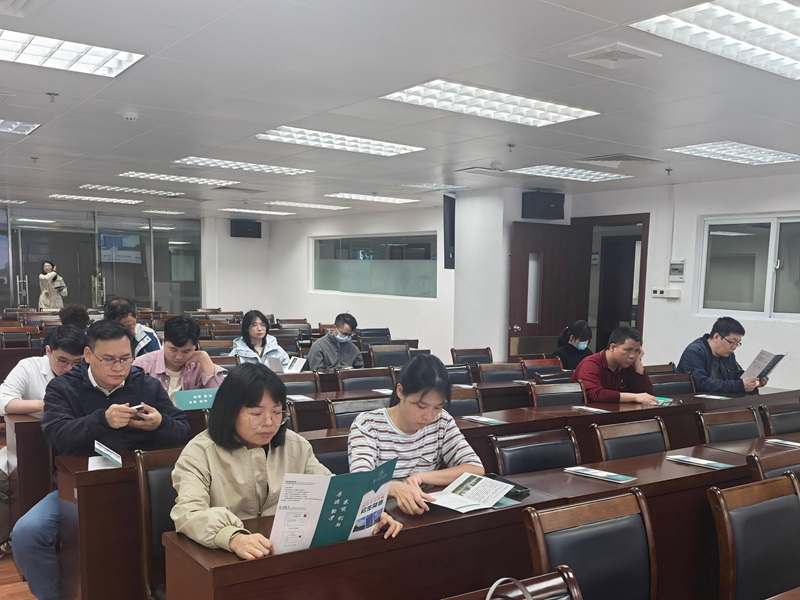 深耕医教融合，赋能职业发展 | 研究院&湖医药同等学力申硕宣讲会走进中山、孝感