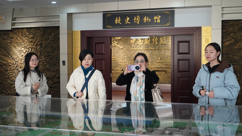 1774662365596535.jpg 参访5.jpg