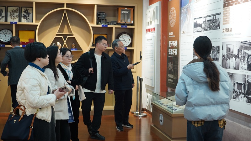 1774662374234951.jpg 参访6.jpg